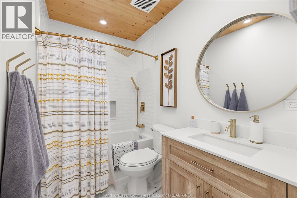 614 PETER ST - 16