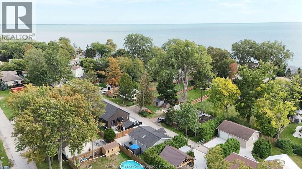614 PETER ST - 35