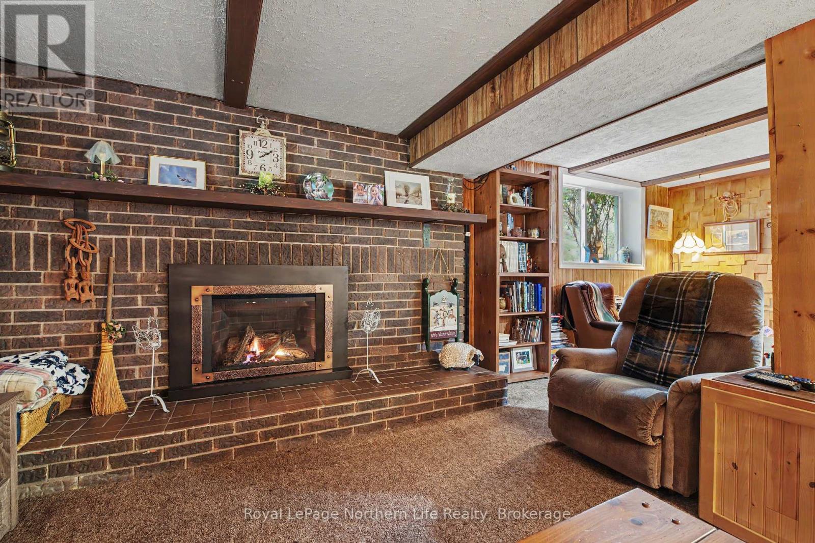 534 PINECREEK ROAD S - Image 31