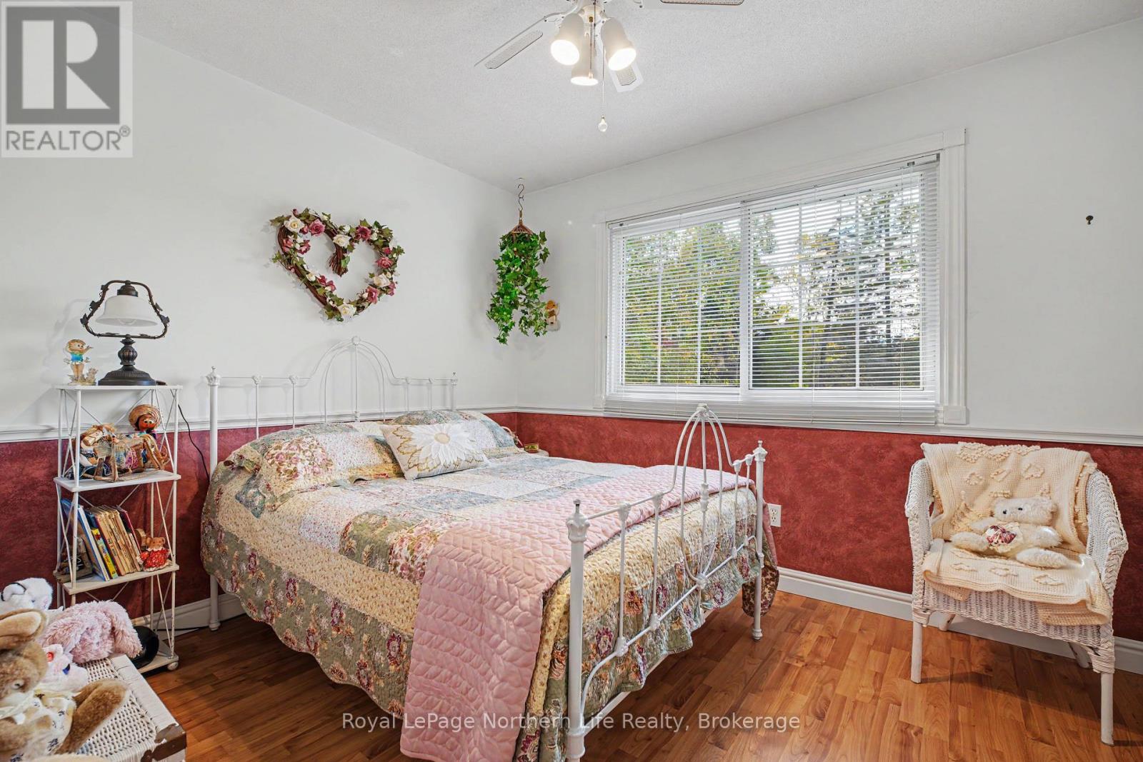 534 PINECREEK ROAD S - Image 34