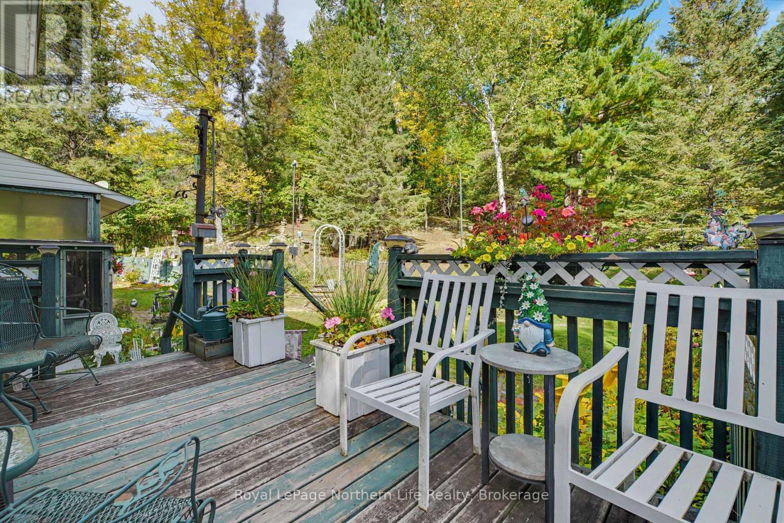 534 PINECREEK ROAD S - Image 45