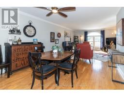 Kitchen - 4 - 44 King William Street, Huntsville, ON P1H1G3 Photo 9