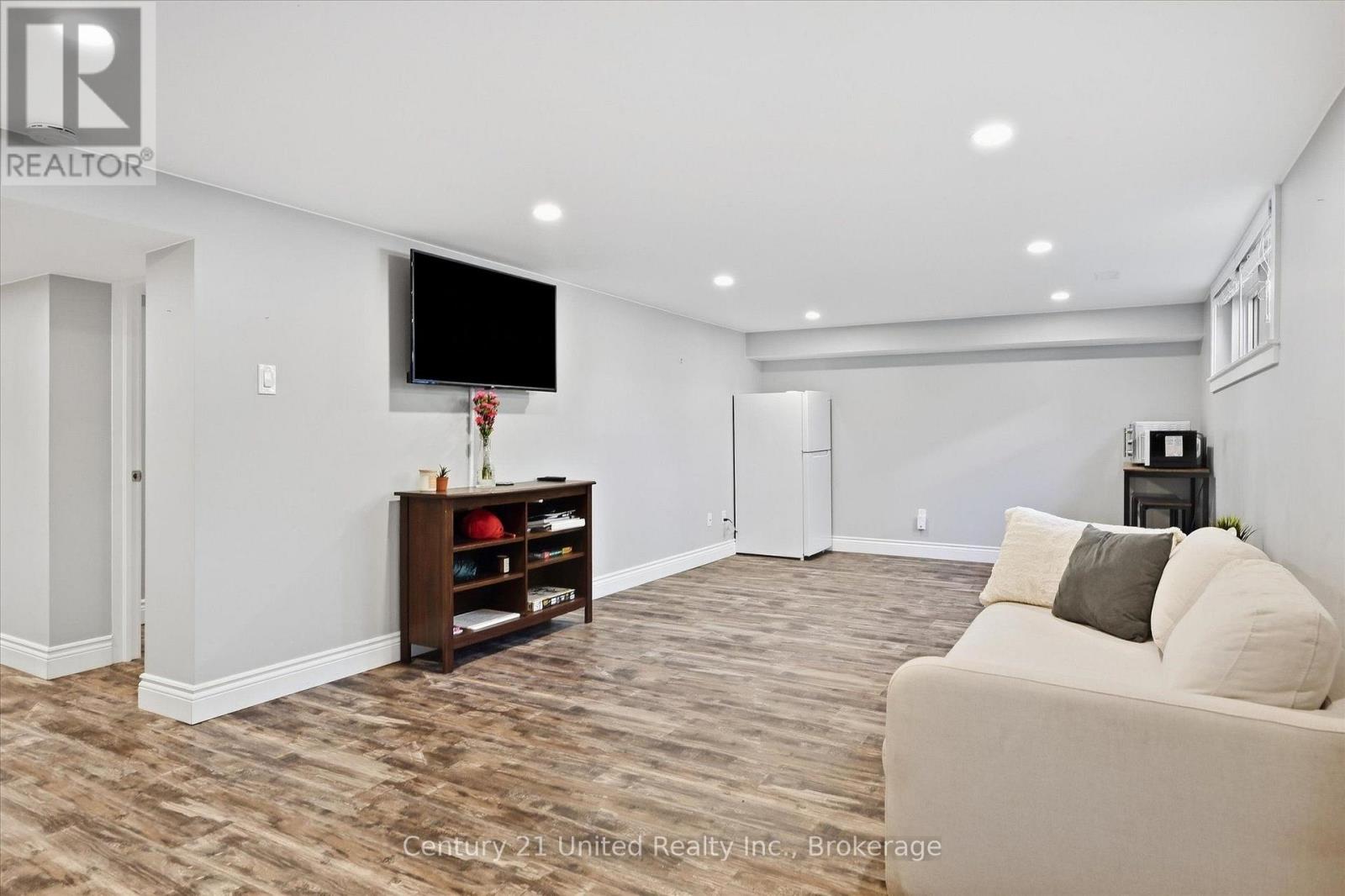 854 Kawartha Drive, Peterborough, ON photo 21