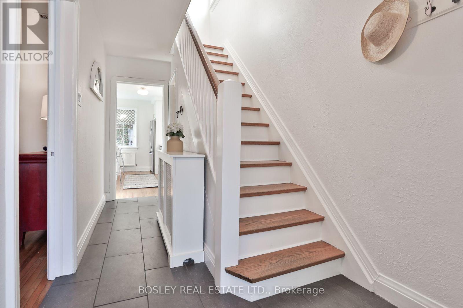 13 HOPEDALE AVENUE - 2