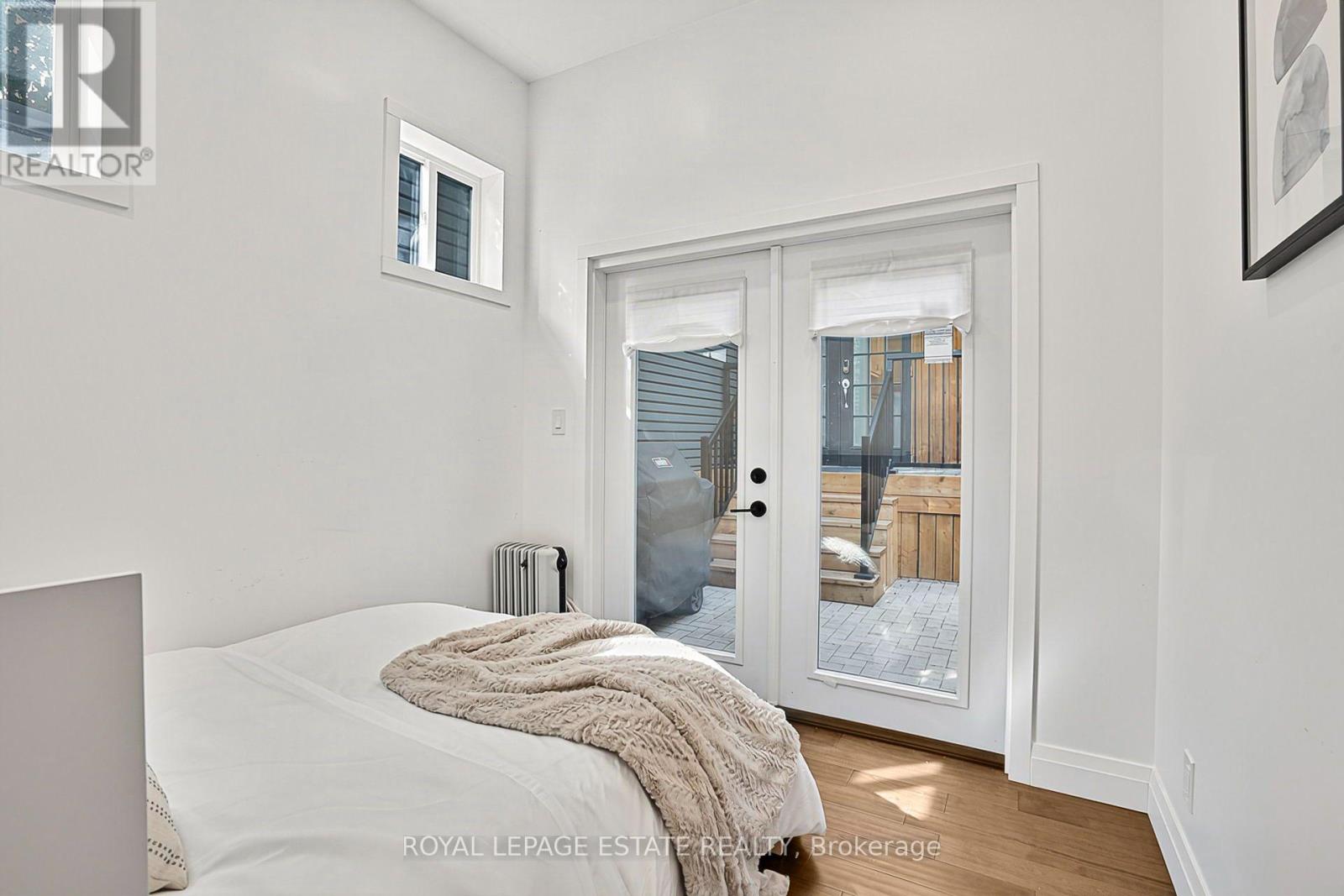 21 BRIGHTON AVENUE - 30