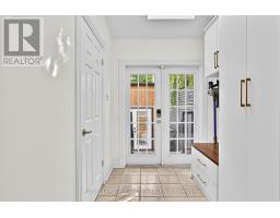 21 Brighton Avenue, Toronto, ON M4M1P3 Photo 12