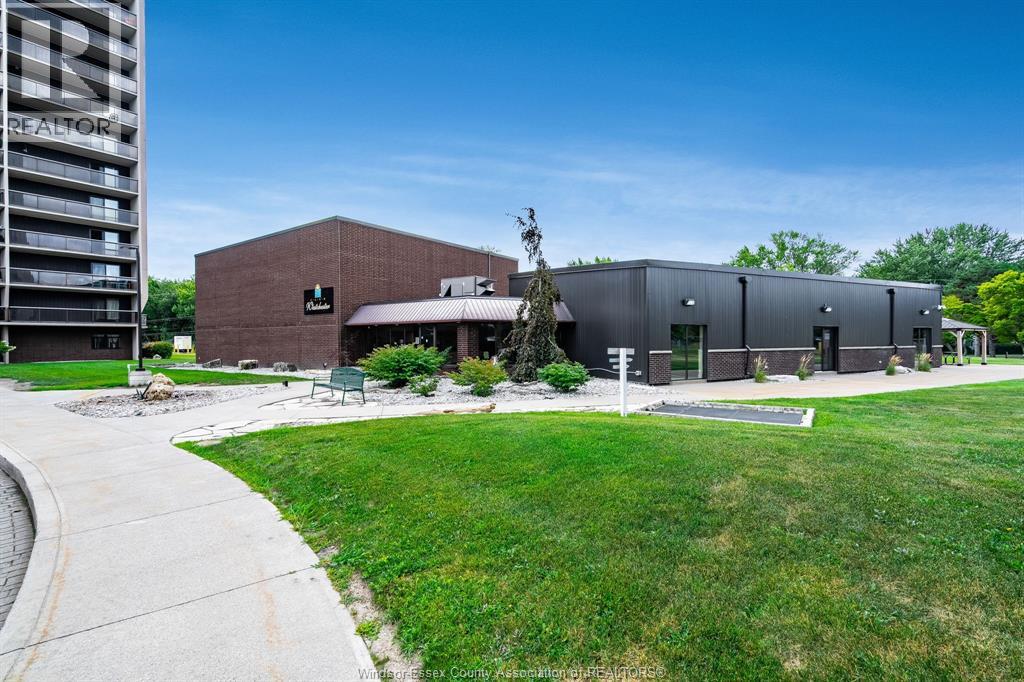 #1110W 9099 Riverside DRIVE - Image 33