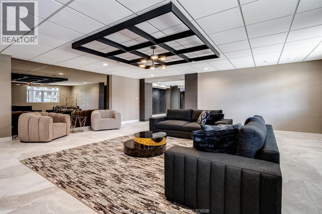 #1110W 9099 Riverside DRIVE - Image 32