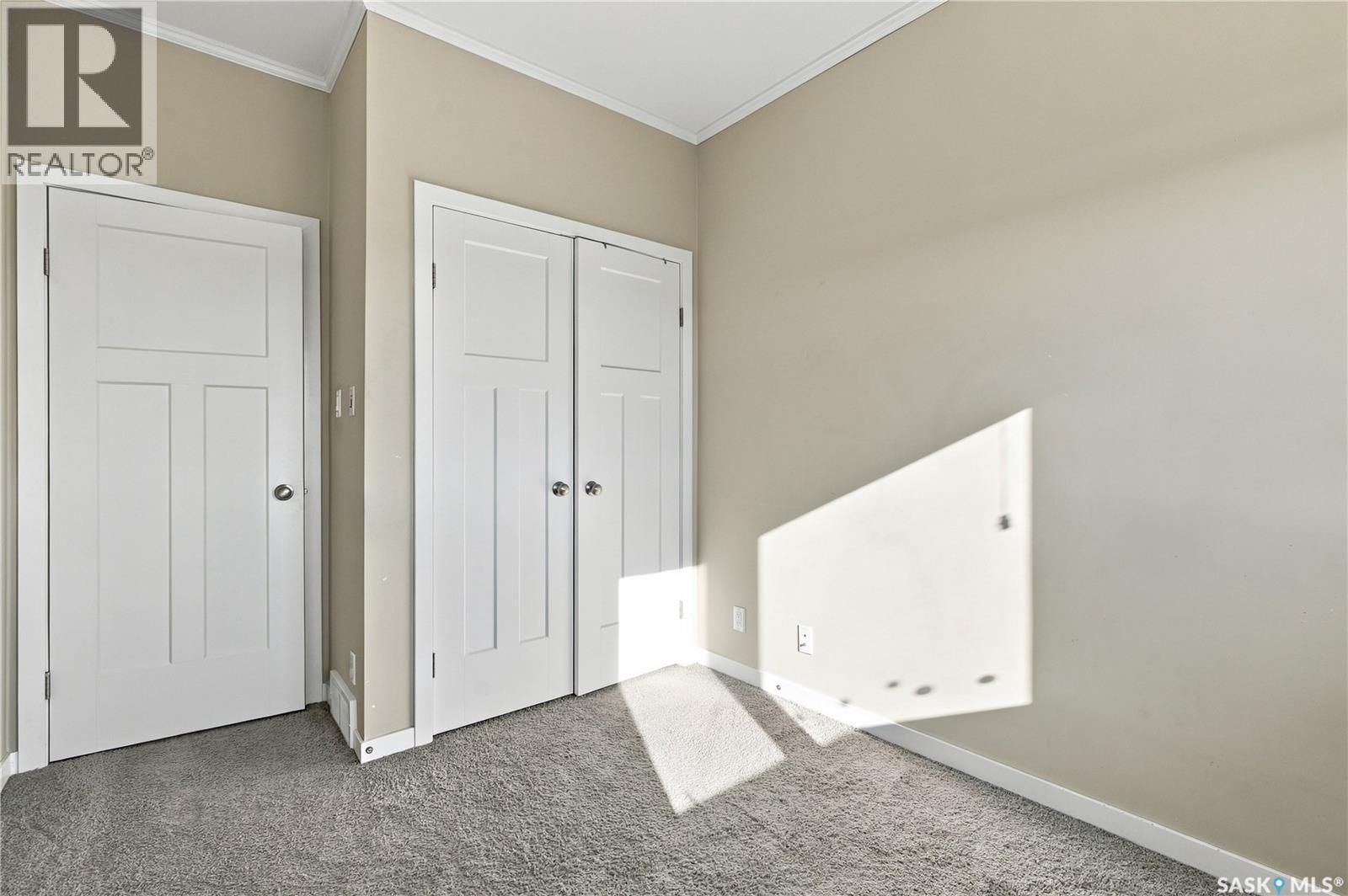 #304 720 Baltzan BOULEVARD - 20
