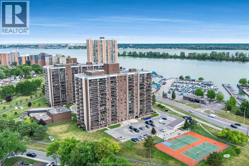 #1110W 9099 Riverside DRIVE - Image 43