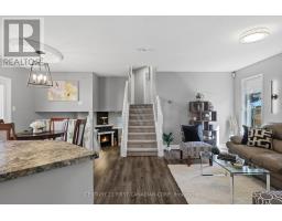 Living room - 546 Talltree Crescent, London East, ON N5V5E5 Photo 6