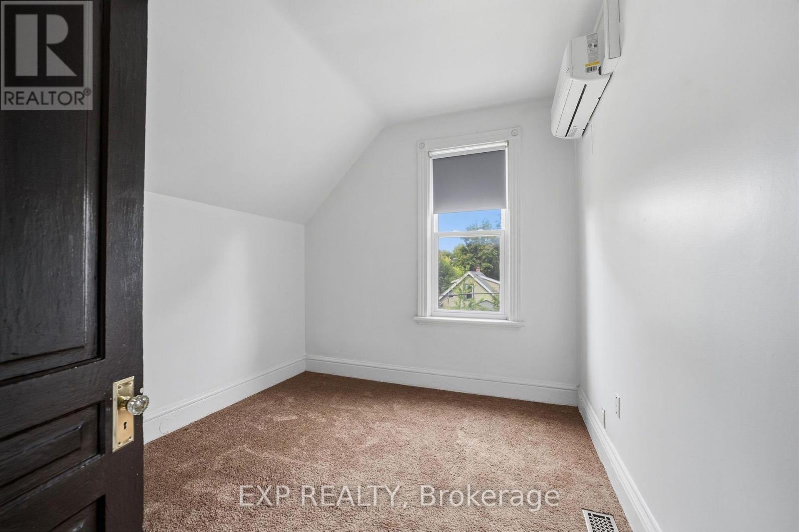 30 SPRINGBANK DRIVE - Image 17