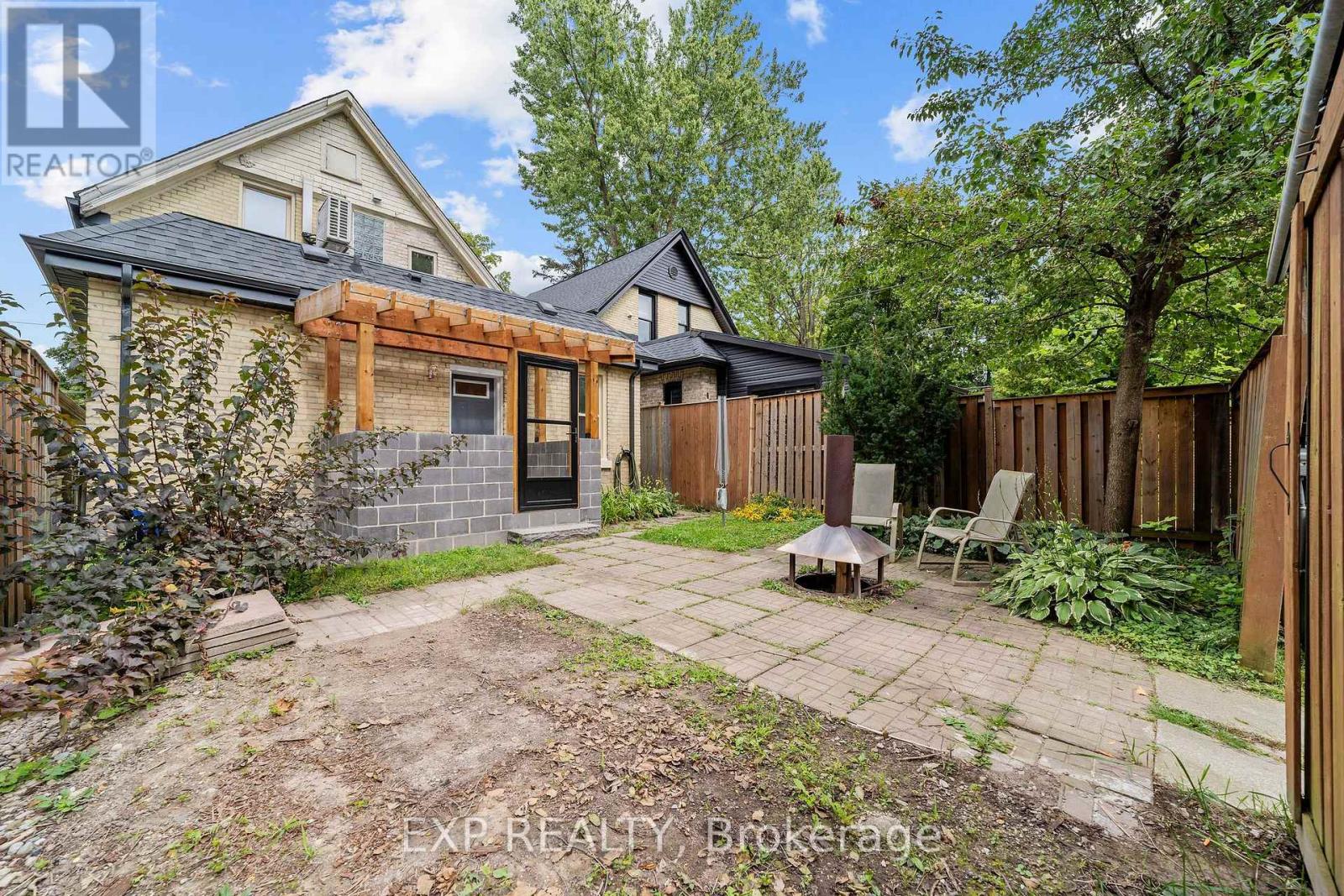30 SPRINGBANK DRIVE - Image 22