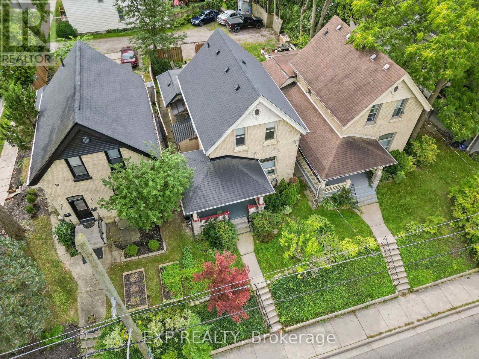 30 SPRINGBANK DRIVE - 26