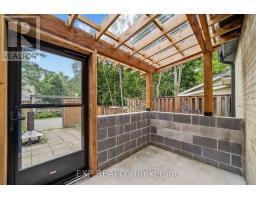 30 Springbank Drive, London South, ON N6J1E3 Photo 18