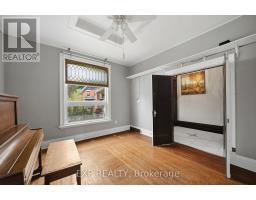Bedroom - 30 Springbank Drive, London South, ON N6J1E3 Photo 6