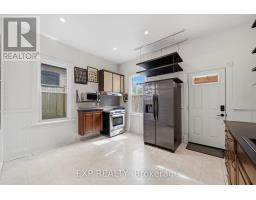 Utility room - 30 Springbank Drive, London South, ON N6J1E3 Photo 9