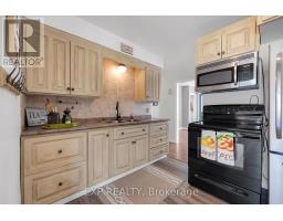1990 Victoria Street, Innisfil, ON L9S1K2 Photo 9
