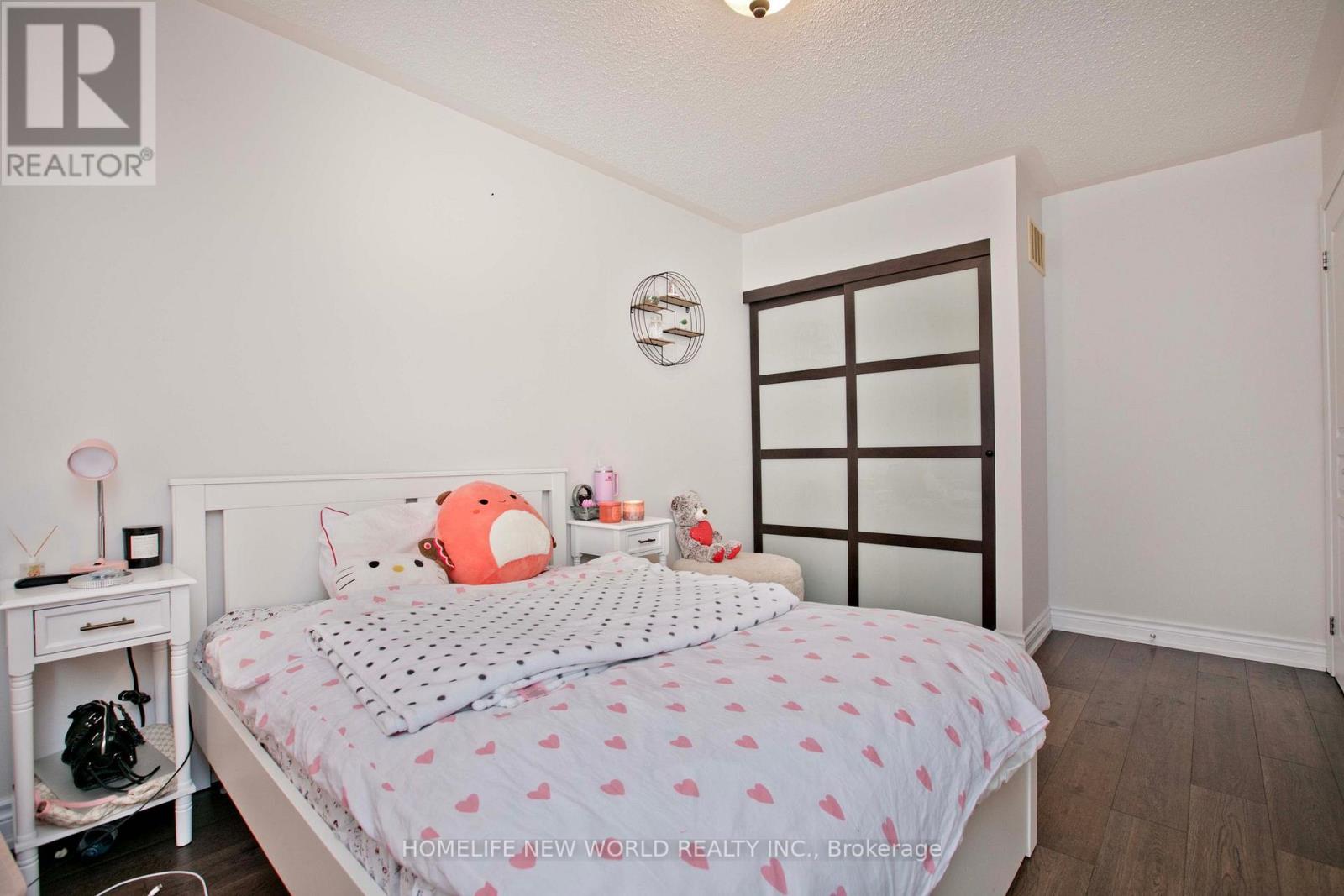52 STOYELL DRIVE - 13