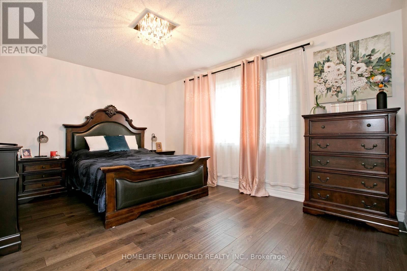 52 STOYELL DRIVE - 16