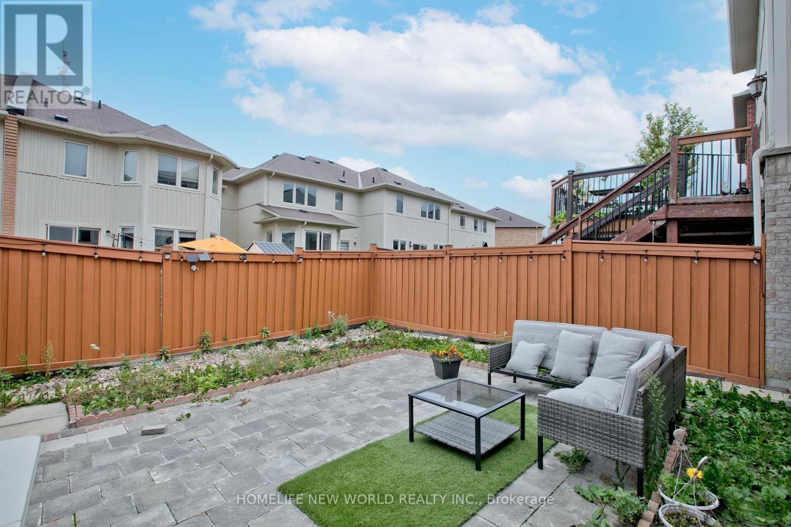 52 STOYELL DRIVE - 23