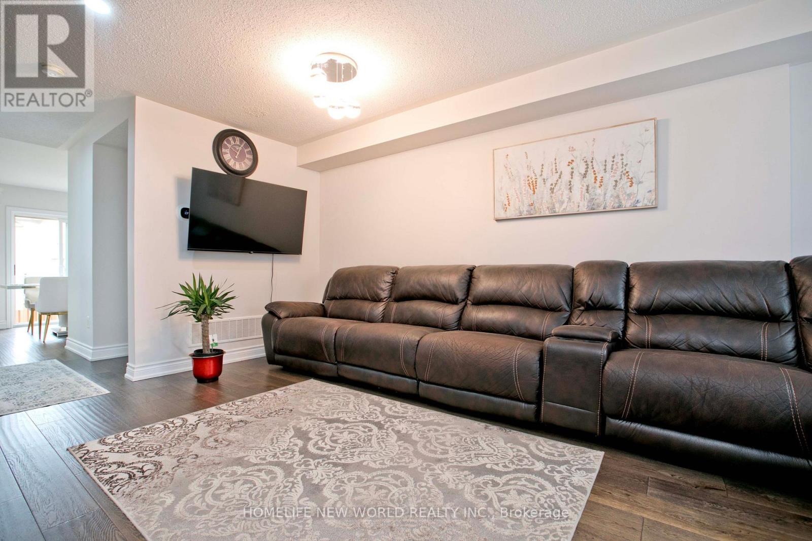 52 STOYELL DRIVE - 3