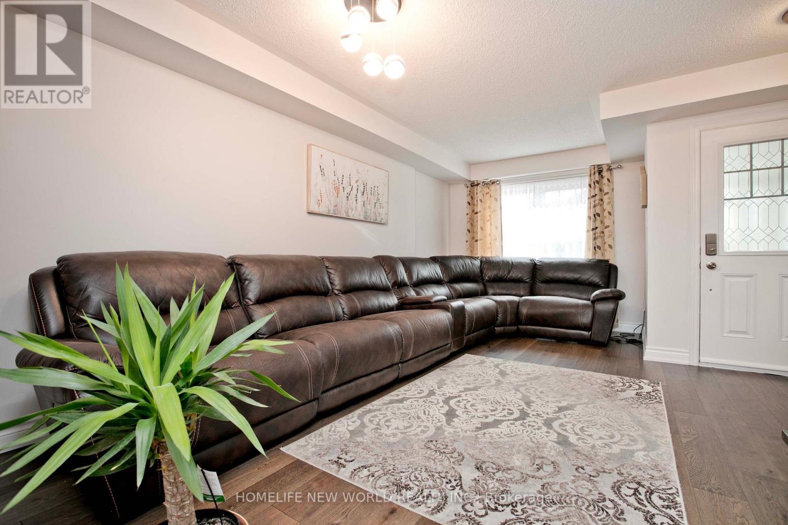 52 STOYELL DRIVE - 4