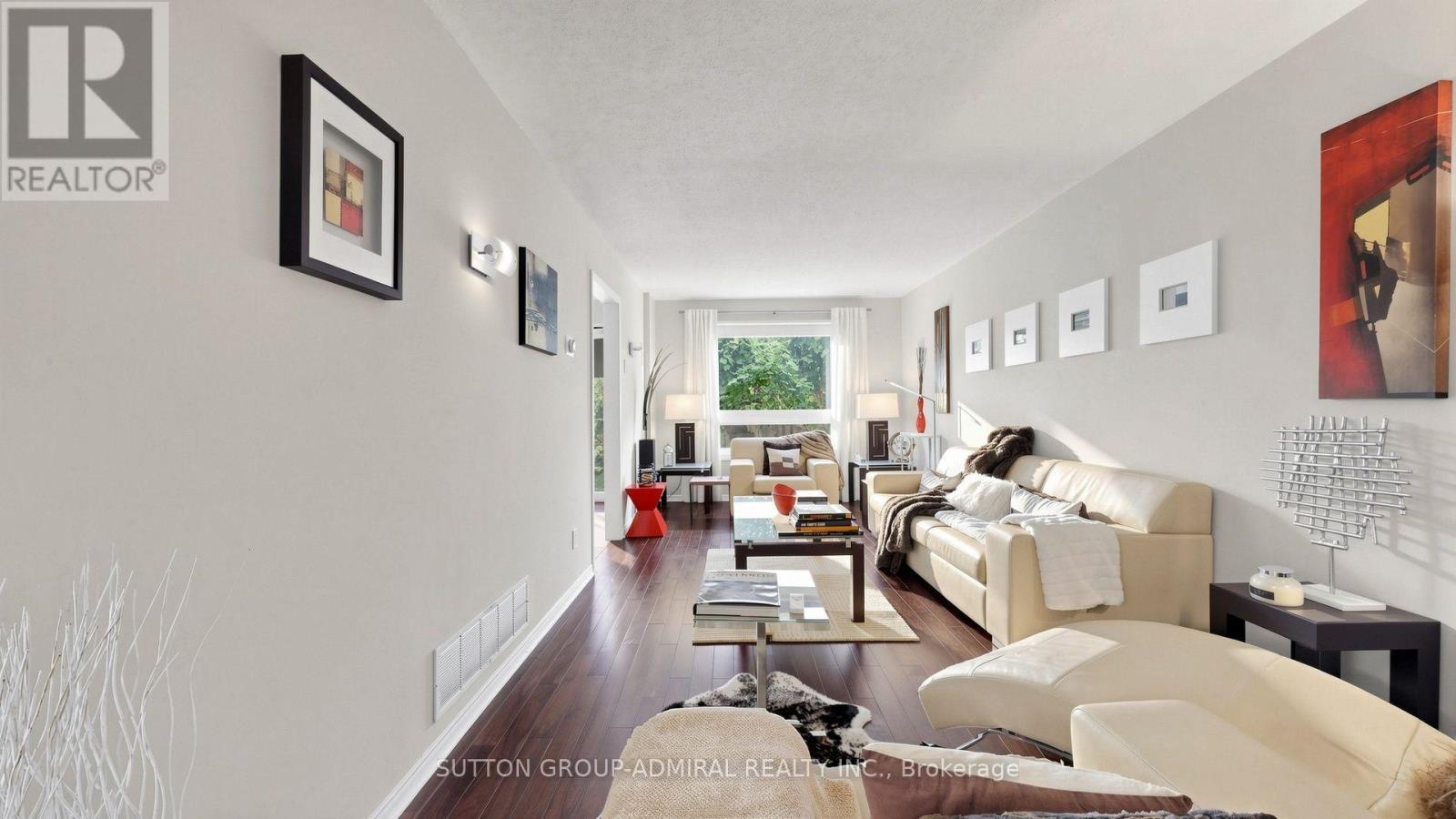 4 DORAL GATE - Image 13