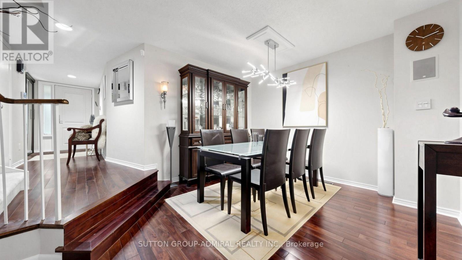 4 DORAL GATE - Image 6
