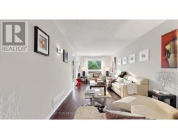 4 Doral Gate, Markham, ON L3T7K6 Photo 13