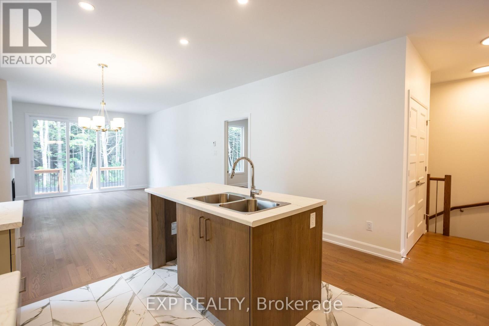30 HUGHES CIRCLE - Image 23