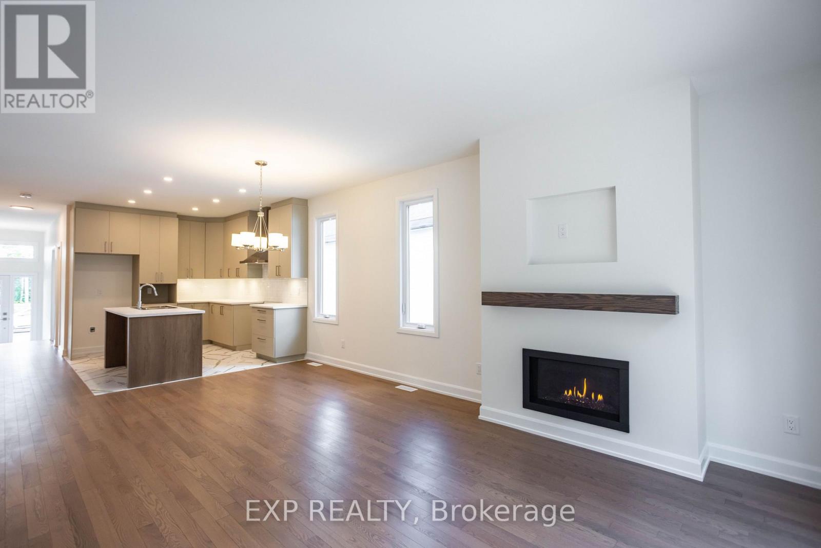 30 HUGHES CIRCLE - Image 29