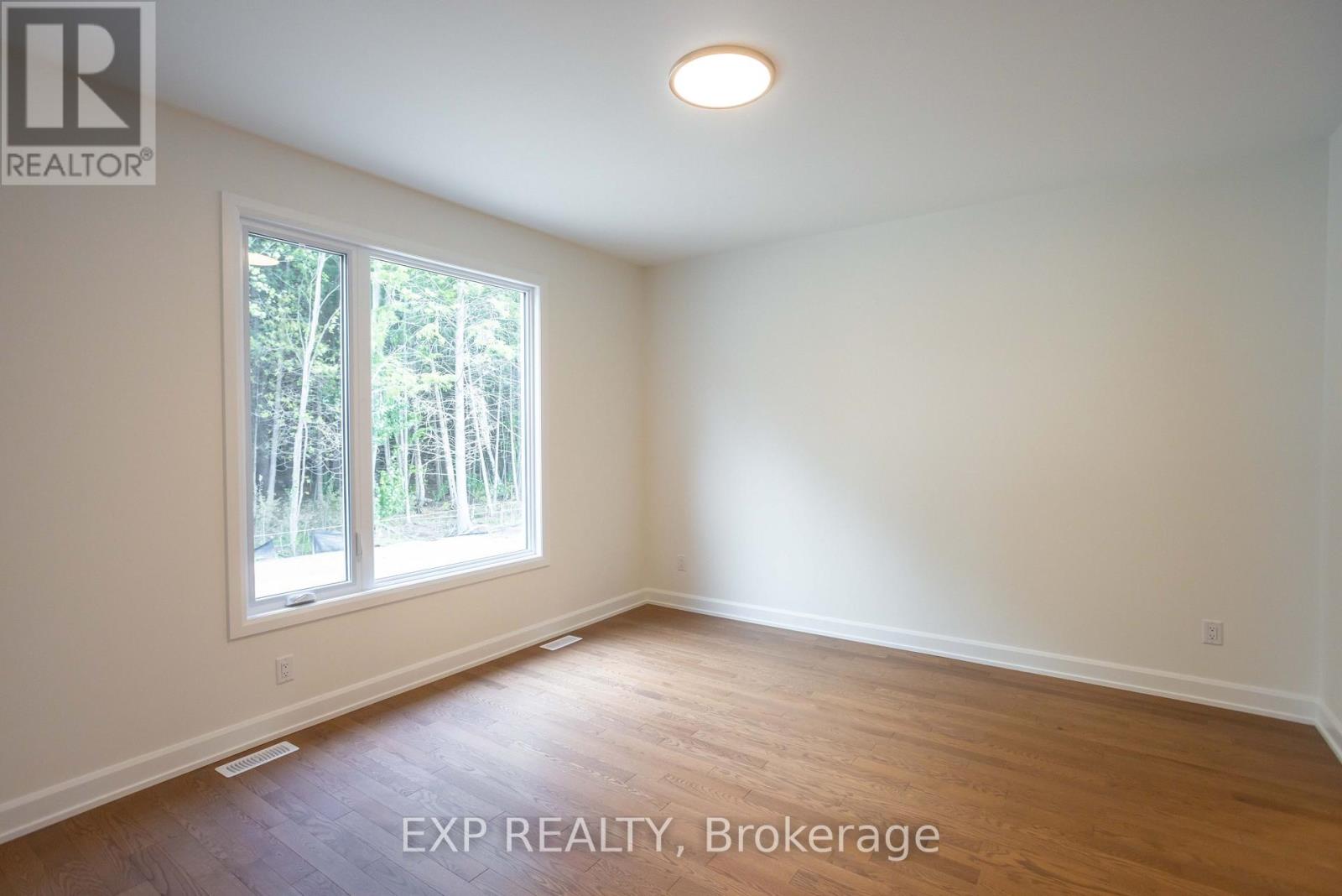 30 HUGHES CIRCLE - 33