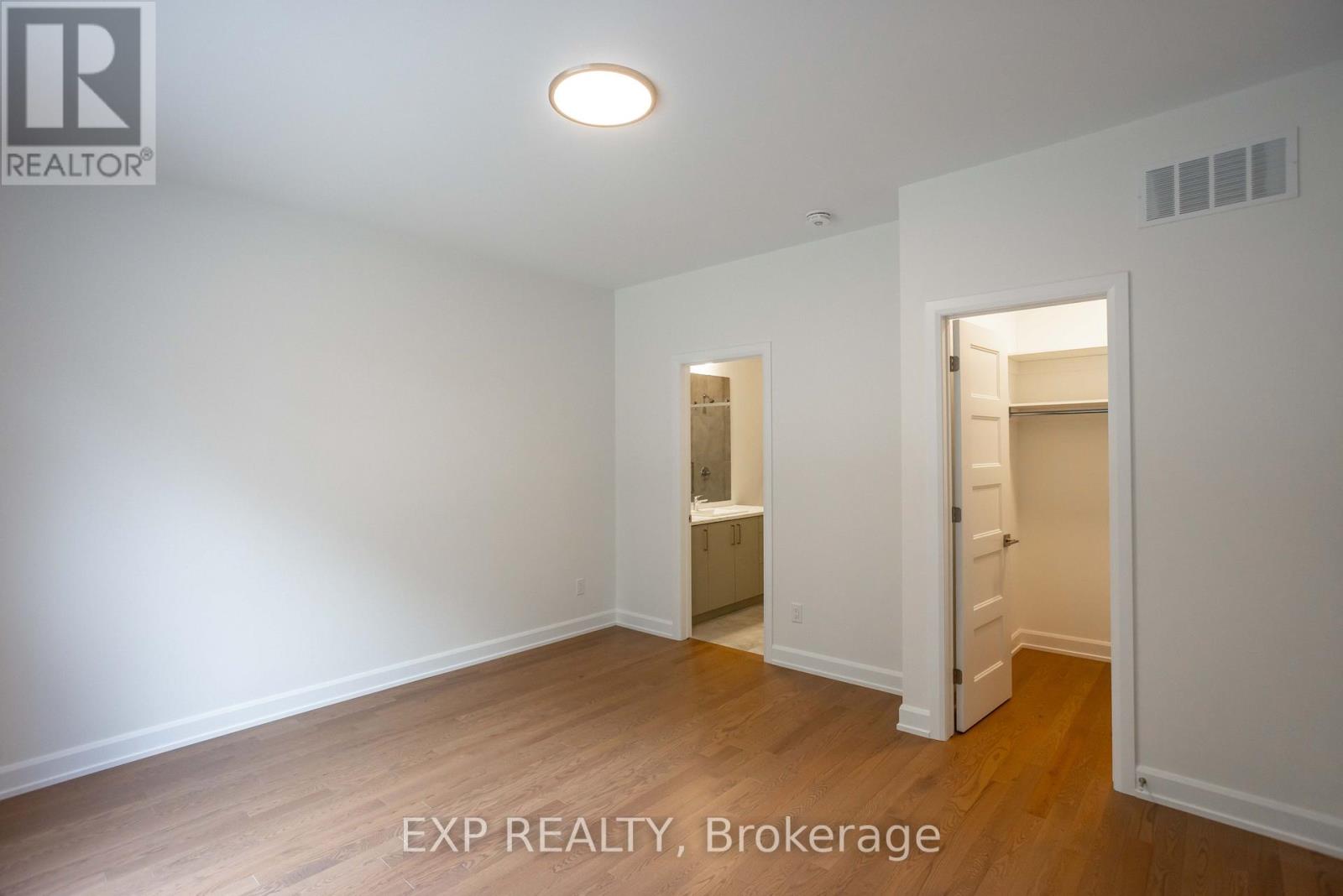 30 HUGHES CIRCLE - Image 35