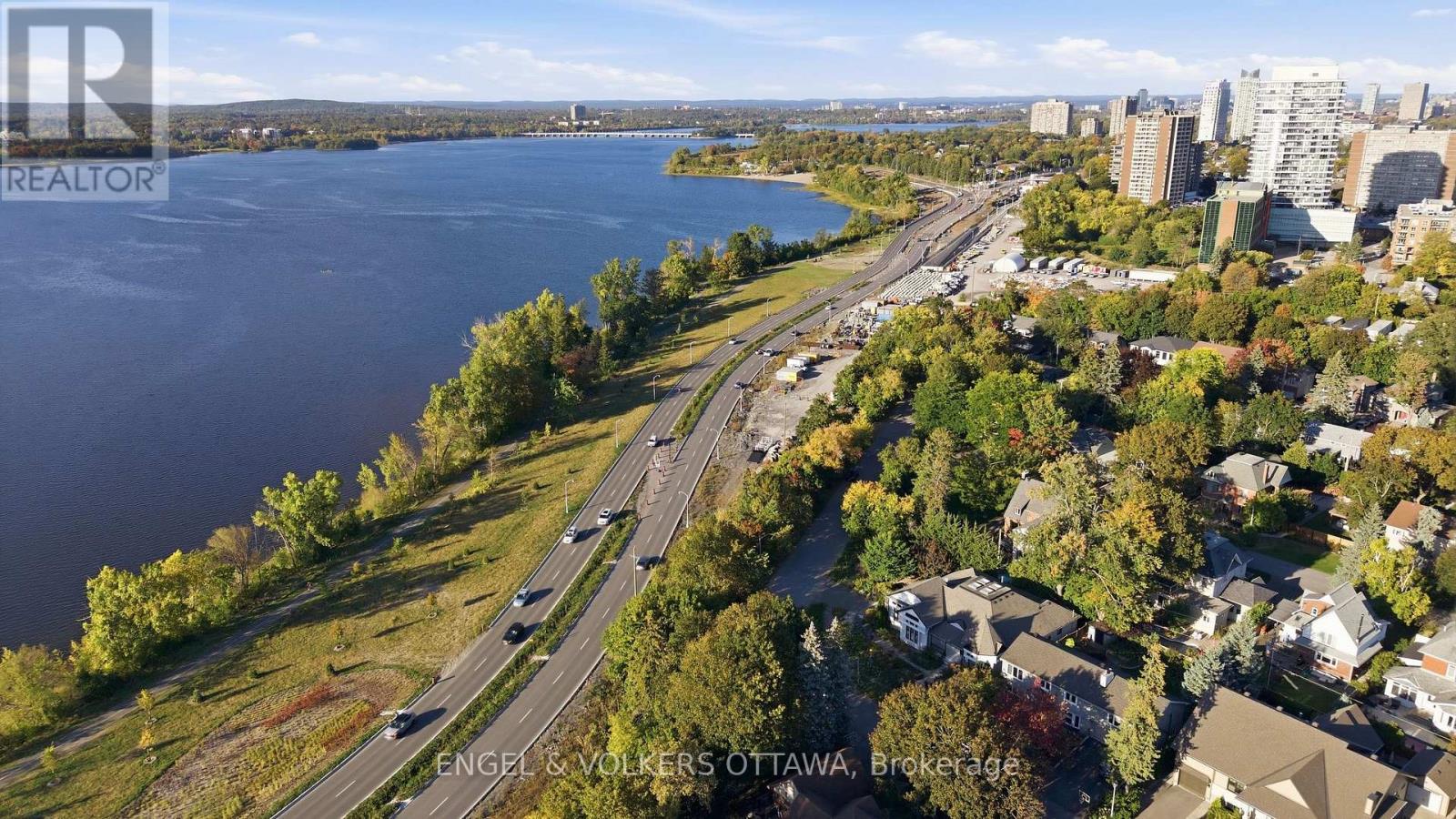 435 WESTMINSTER AVENUE - 4