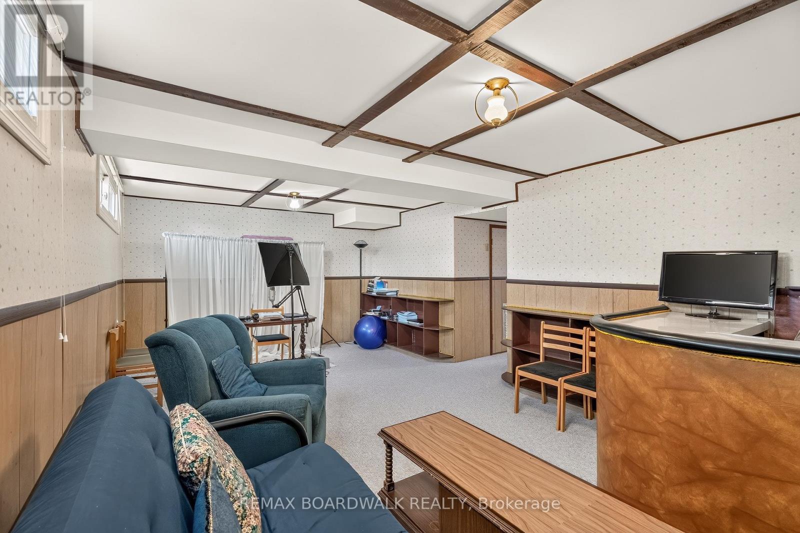 7 CHARKAY STREET - 30