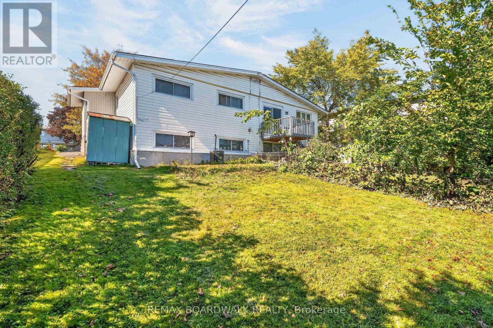 7 CHARKAY STREET - 32