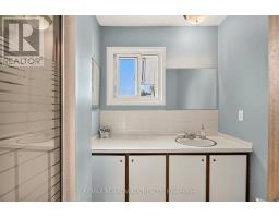 7 Charkay Street, Ottawa, ON K2E5N5 Photo 21