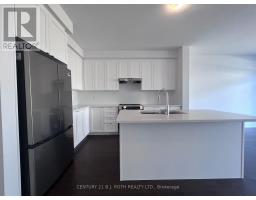 15 Milady Crescent, Barrie, ON L9J0X3 Photo 9