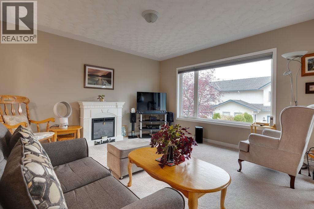 Photo 11 of 24 — 103 4281 BAKER ROAD · Prince George, BC