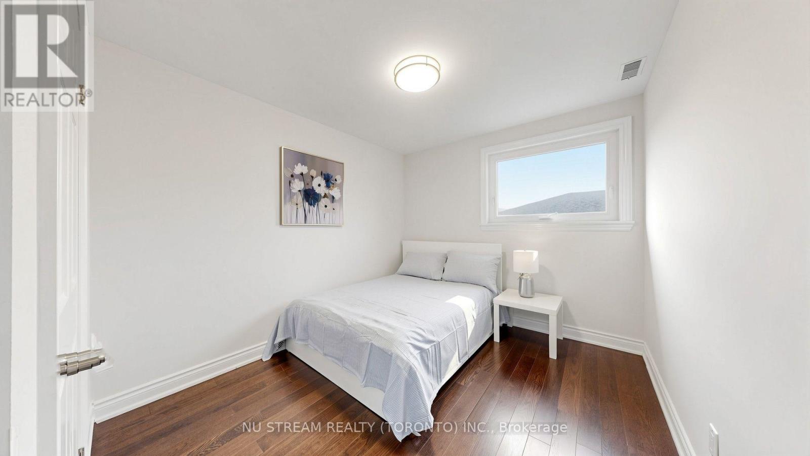 3163 IBBETSON CRESCENT - 23