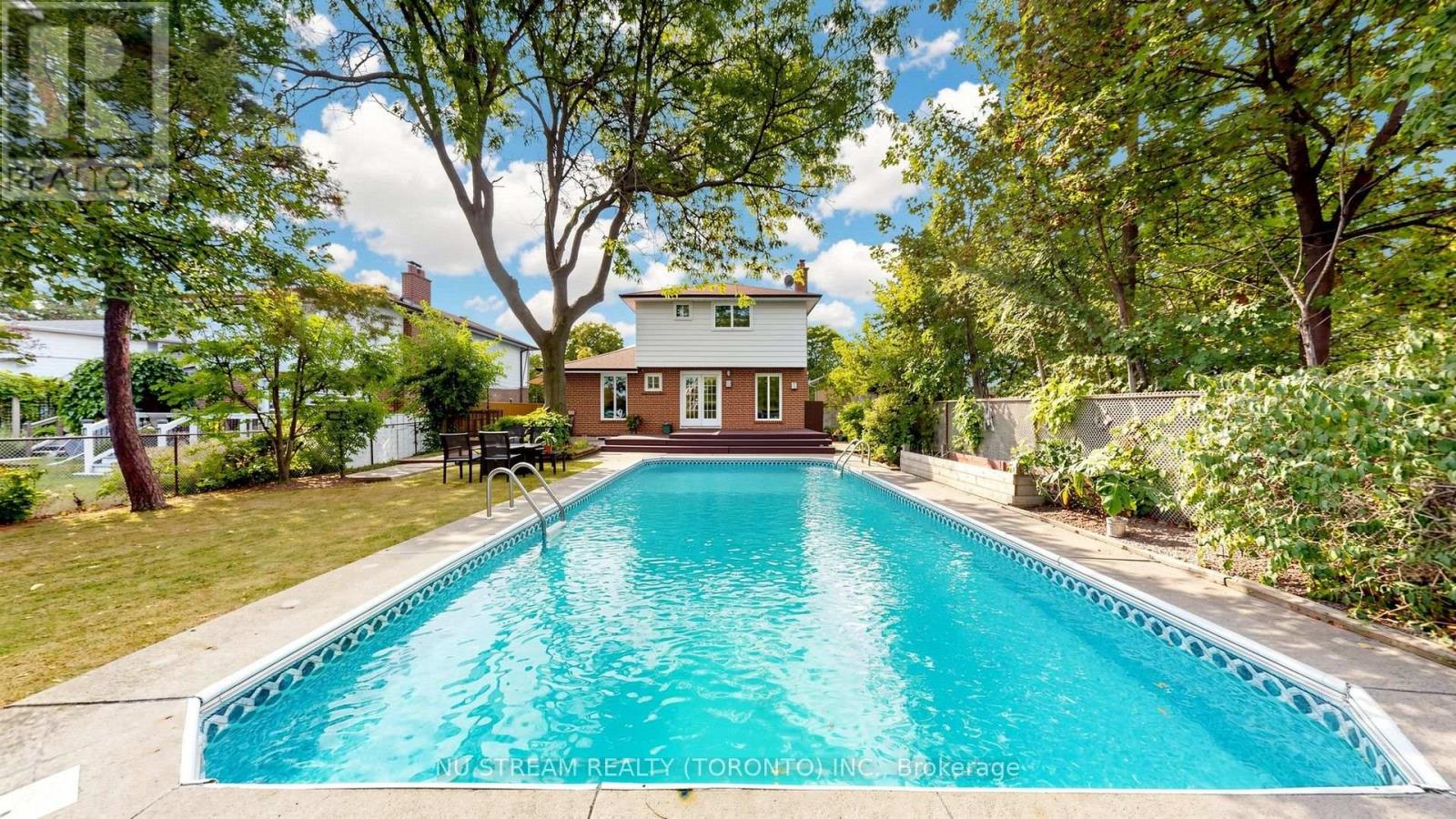 3163 IBBETSON CRESCENT - 45