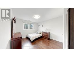3163 Ibbetson Crescent, Mississauga, ON L5C1Z1 Photo 18