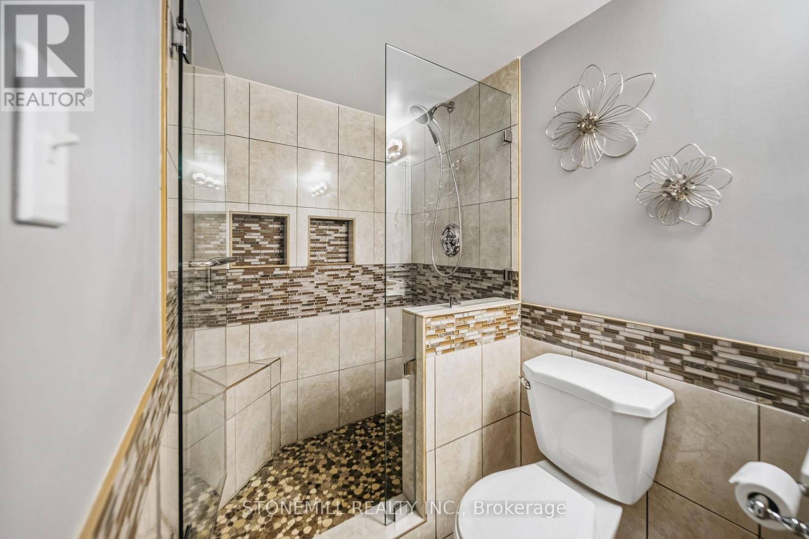 1661 DEMPSEY CRESCENT - Image 29