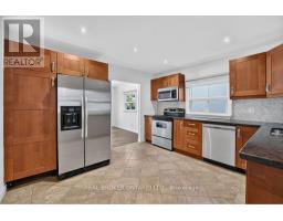 1024 Roosevelt Road, Mississauga, ON L5G3Y8 Photo 12