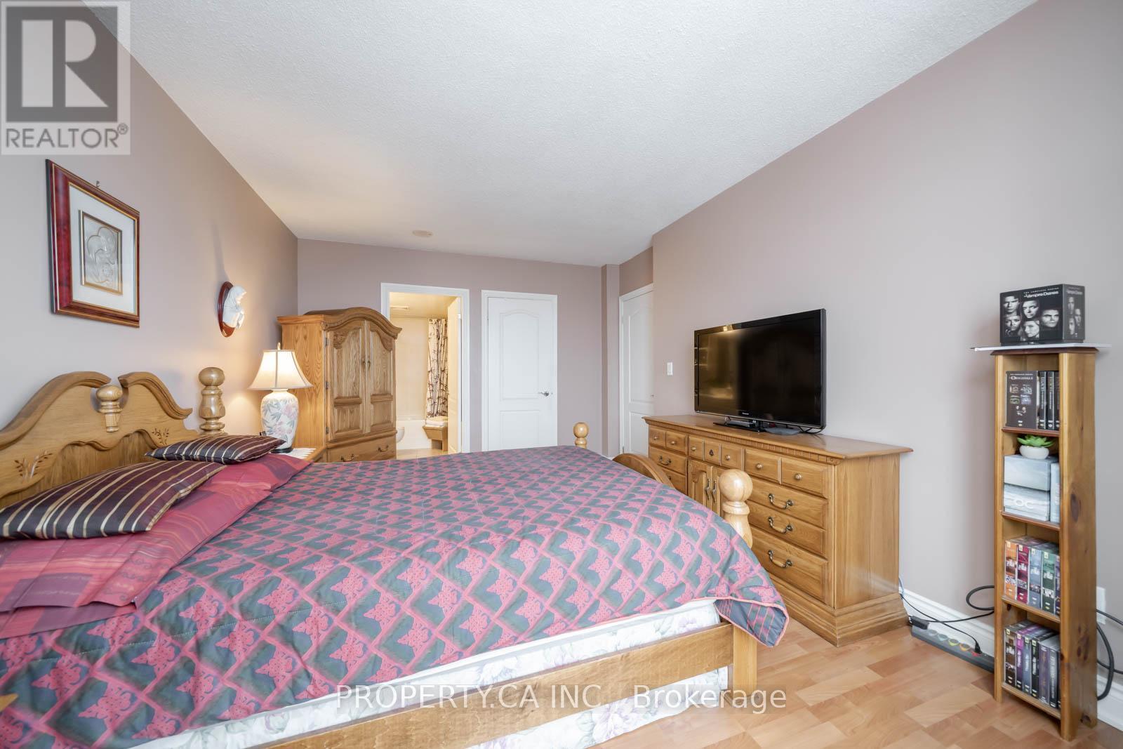 #609 2088 LAWRENCE AVENUE W - Image 24