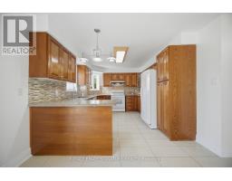 306 Cossack Court, Mississauga, ON L5B4C2 Photo 12