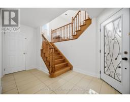 306 Cossack Court, Mississauga, ON L5B4C2 Photo 17