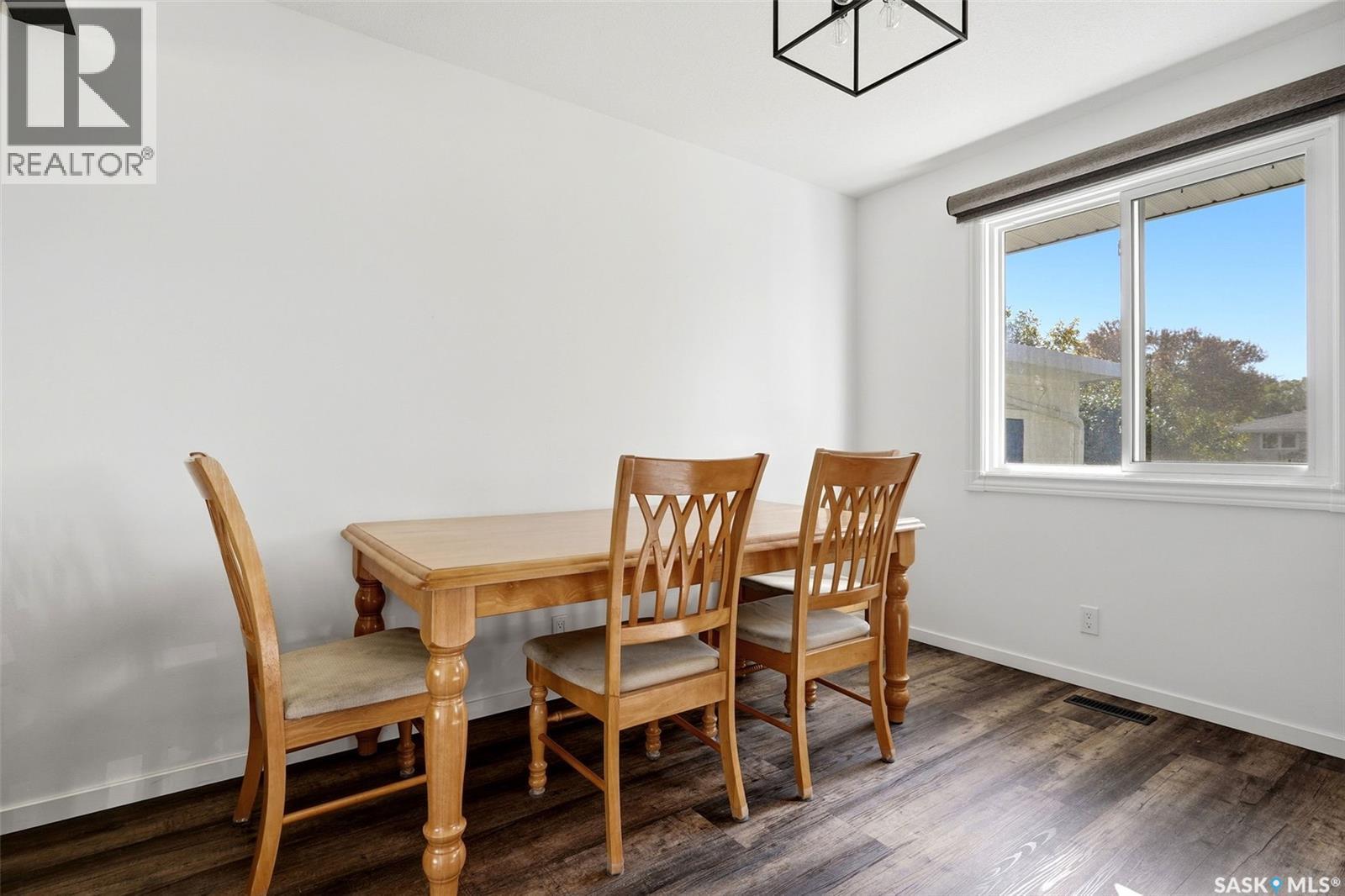 147 Rink AVENUE - Image 12