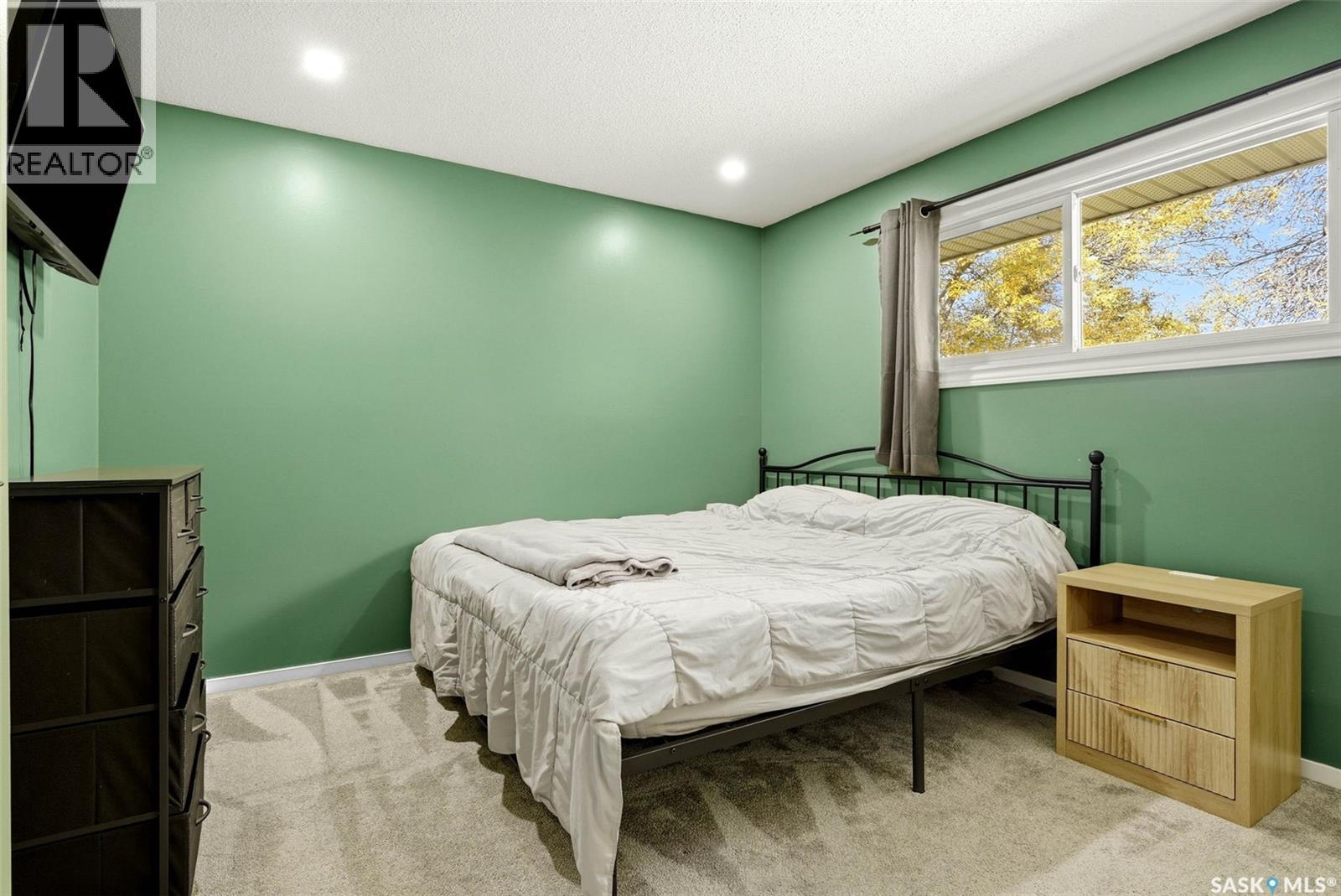147 Rink AVENUE - Image 17